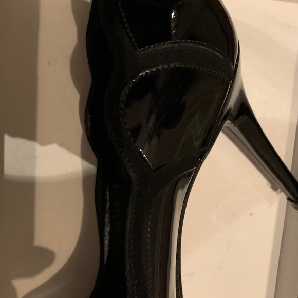 Kurt Geiger Black patent Ladies high heel shoes - Picture 9 of 9